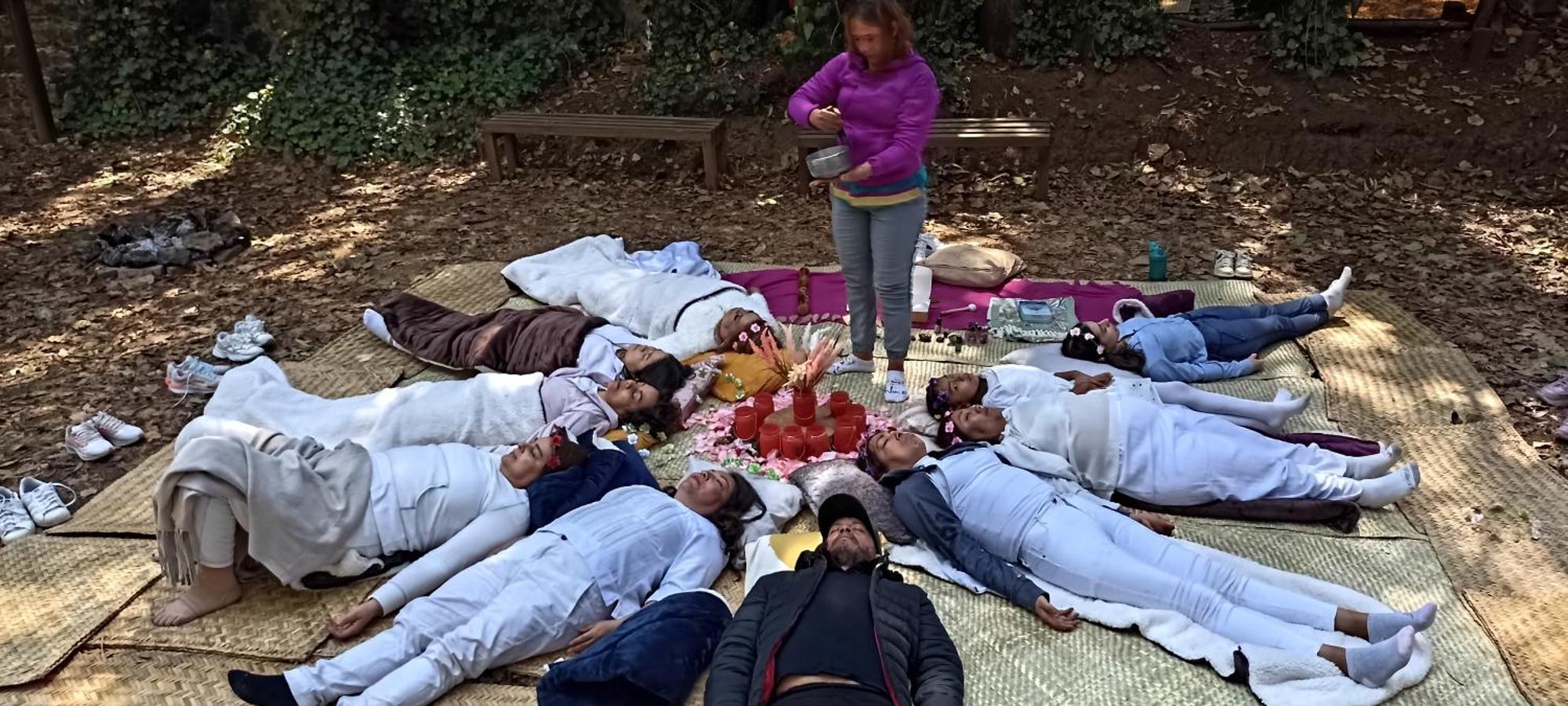 Mindfulness Glamping, Retiro De Yoga, *