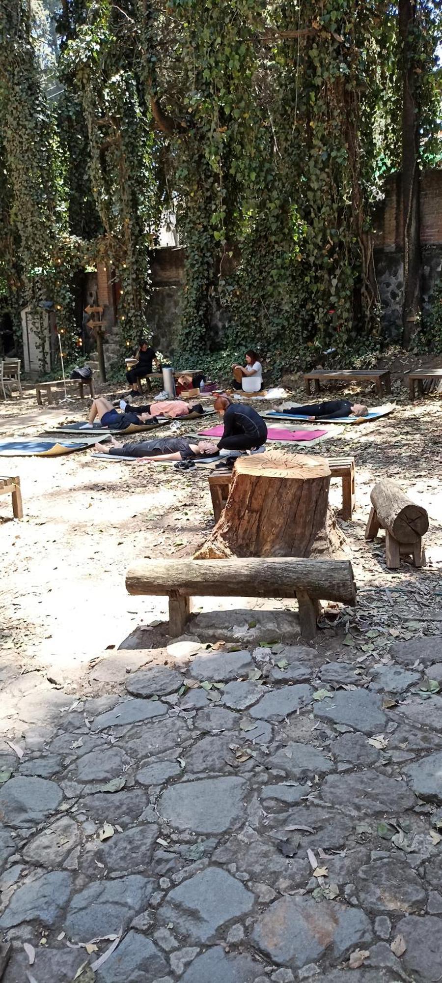 Mindfulness Glamping, Retiro De Yoga, *
